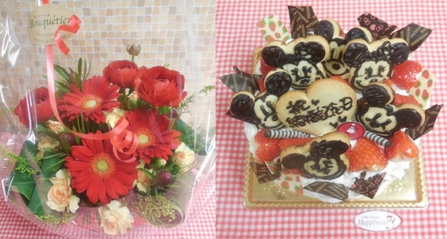結婚記念日にお花とケーキでお祝い♪（●＾o＾●）♡